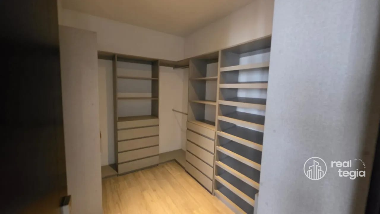 Apartamento en Lirios de Cayalá Zona 16 — Apartamento en Alquiler en Ciudad Cayalá, Zona 16, Guatemala, Ciudad — foto 8 de 11