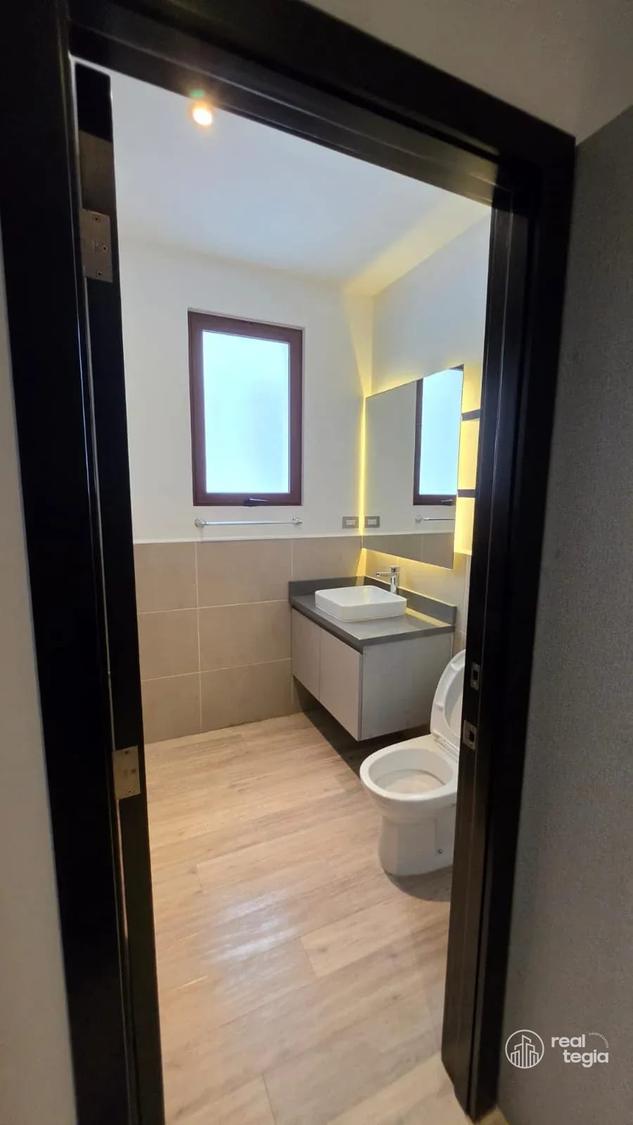 Apartamento en Lirios de Cayalá Zona 16 — Apartamento en Alquiler en Ciudad Cayalá, Zona 16, Guatemala, Ciudad — foto 6 de 11
