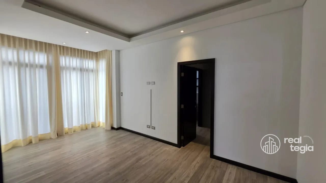 Apartamento en Lirios de Cayalá Zona 16 — Apartamento en Alquiler en Ciudad Cayalá, Zona 16, Guatemala, Ciudad — foto 4 de 11