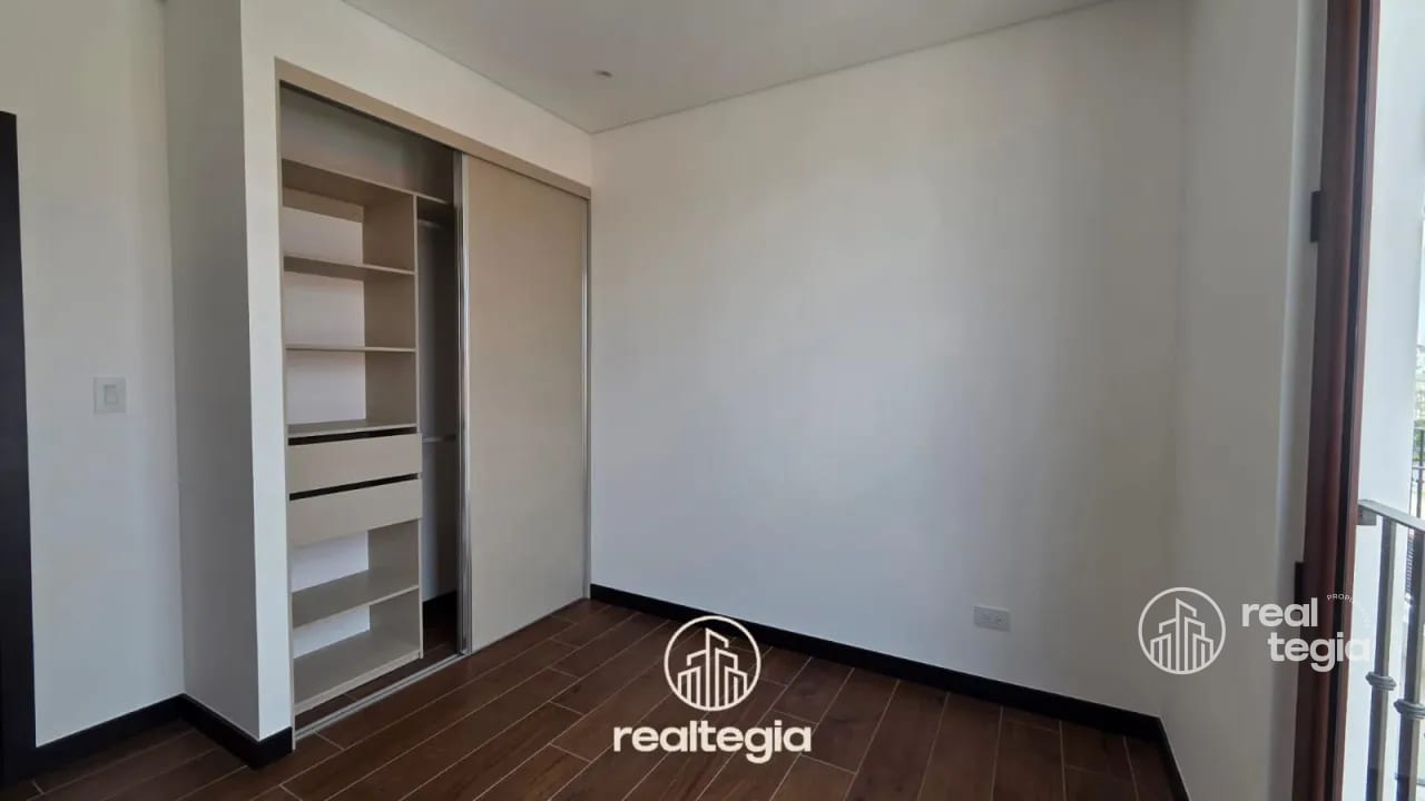 🏡 Apartamento en Renta | Lirios de Cayalá — Apartamento en Alquiler en Lirios de Cayalá IV, Zona 16, Guatemala, Ciudad — foto 6 de 12