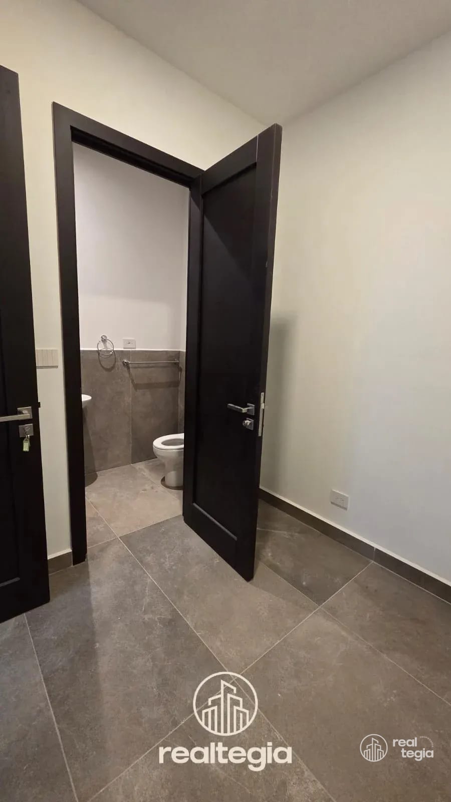 📍 Penthouse en Renta – Nogales de Cayalá — Apartamento en Alquiler en Nogales de Cayalá, Zona 16, Guatemala, Ciudad — foto 13 de 16