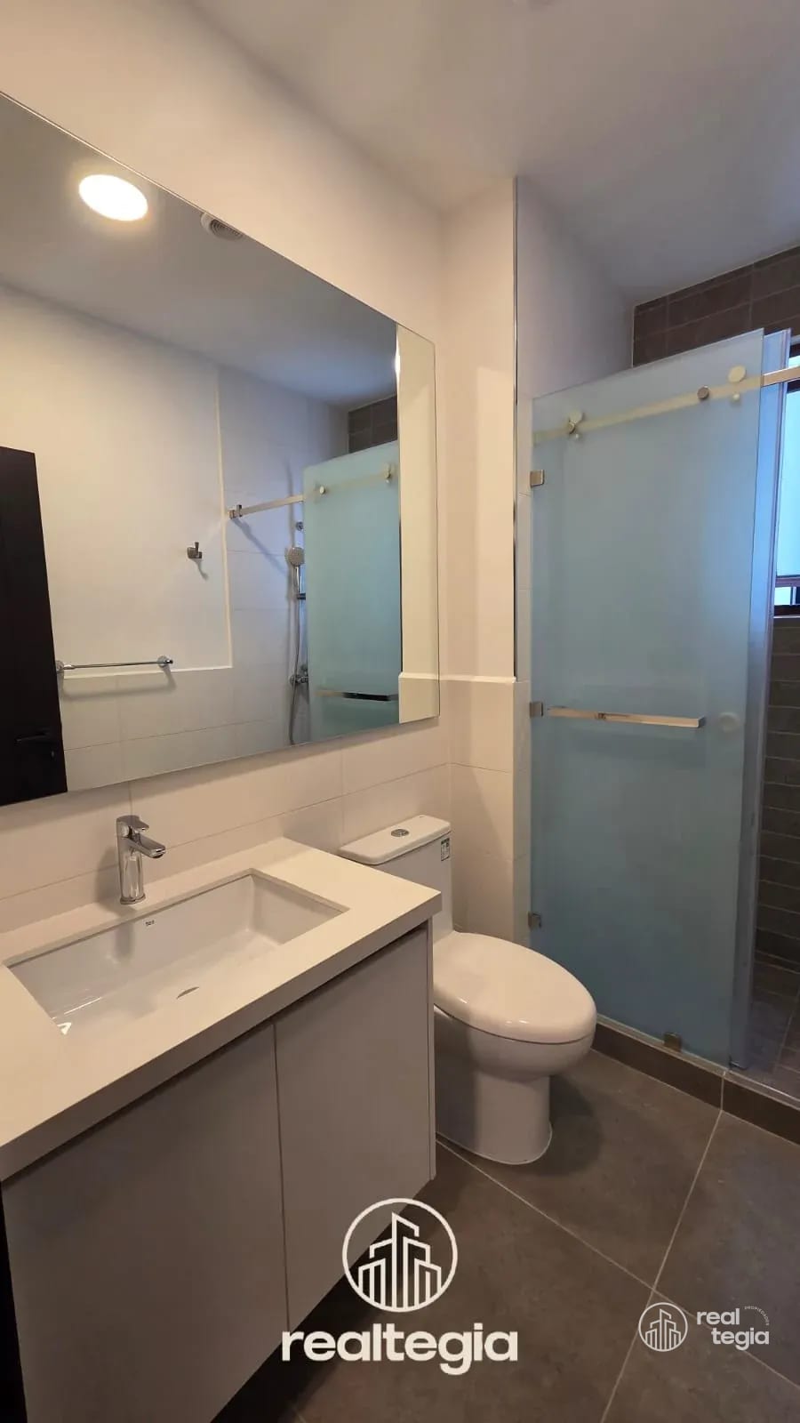 🏠 Apartamento en Lirios de Cayalá — Apartamento en Venta en Lirios de Cayalá IV, Zona 16, Guatemala, Ciudad — foto 10 de 15