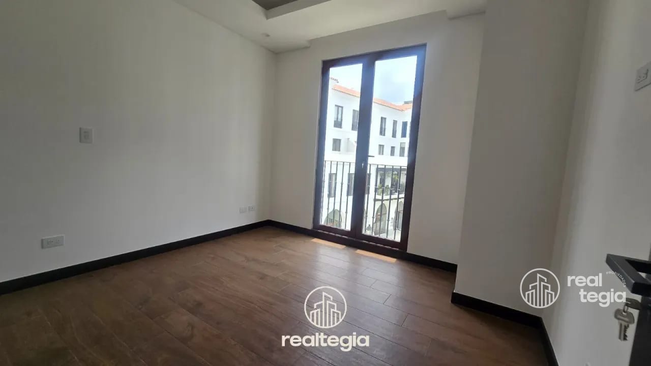 🏠 Apartamento en renta | Lirios de Cayalá — Apartamento en Alquiler en Ciudad Cayalá, Zona 16, Guatemala, Ciudad — foto 8 de 15