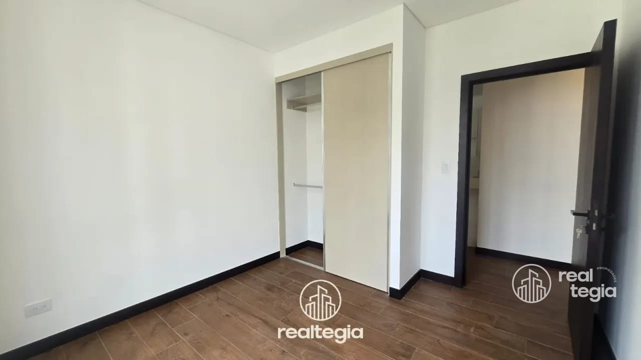 🏠 Apartamento en renta | Lirios de Cayalá — Apartamento en Alquiler en Ciudad Cayalá, Zona 16, Guatemala, Ciudad — foto 9 de 15