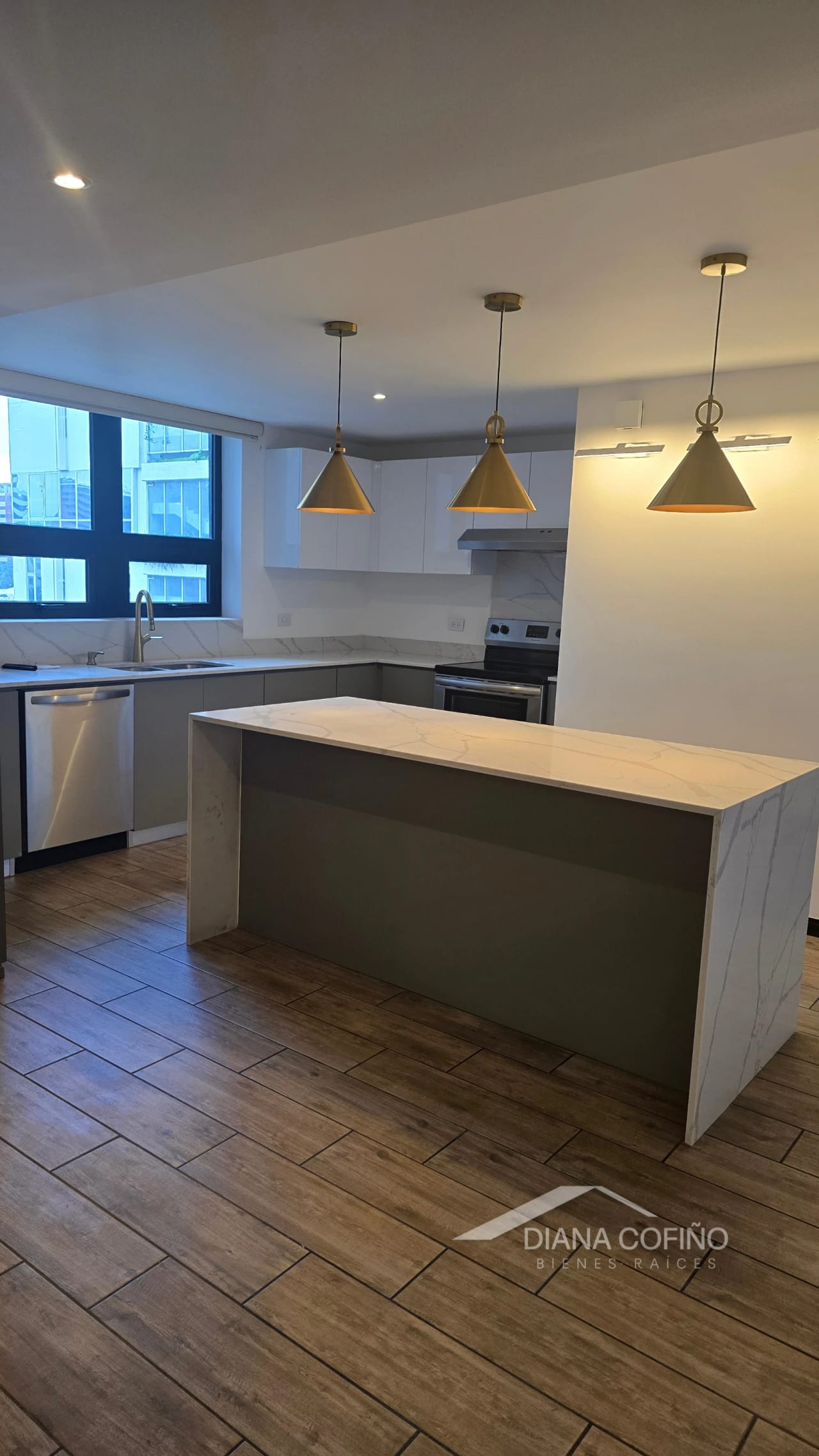 Amplio apartamento en alquiler o venta en zona 13, — Apartamento en Alquiler en Aure, Zona 13, Guatemala, Ciudad — foto 5 de 9