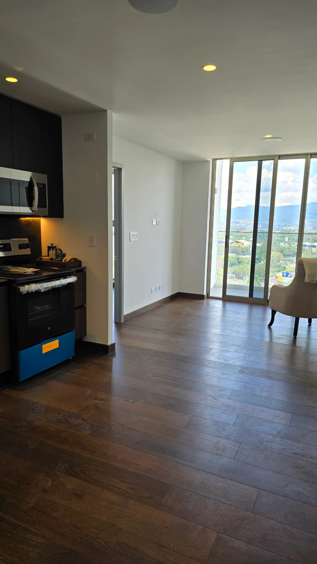 Venta de espectacular apartamento en zona 10 — Apartamento en Venta en Atarah, Zona 10, Guatemala, Ciudad — foto 1 de 6