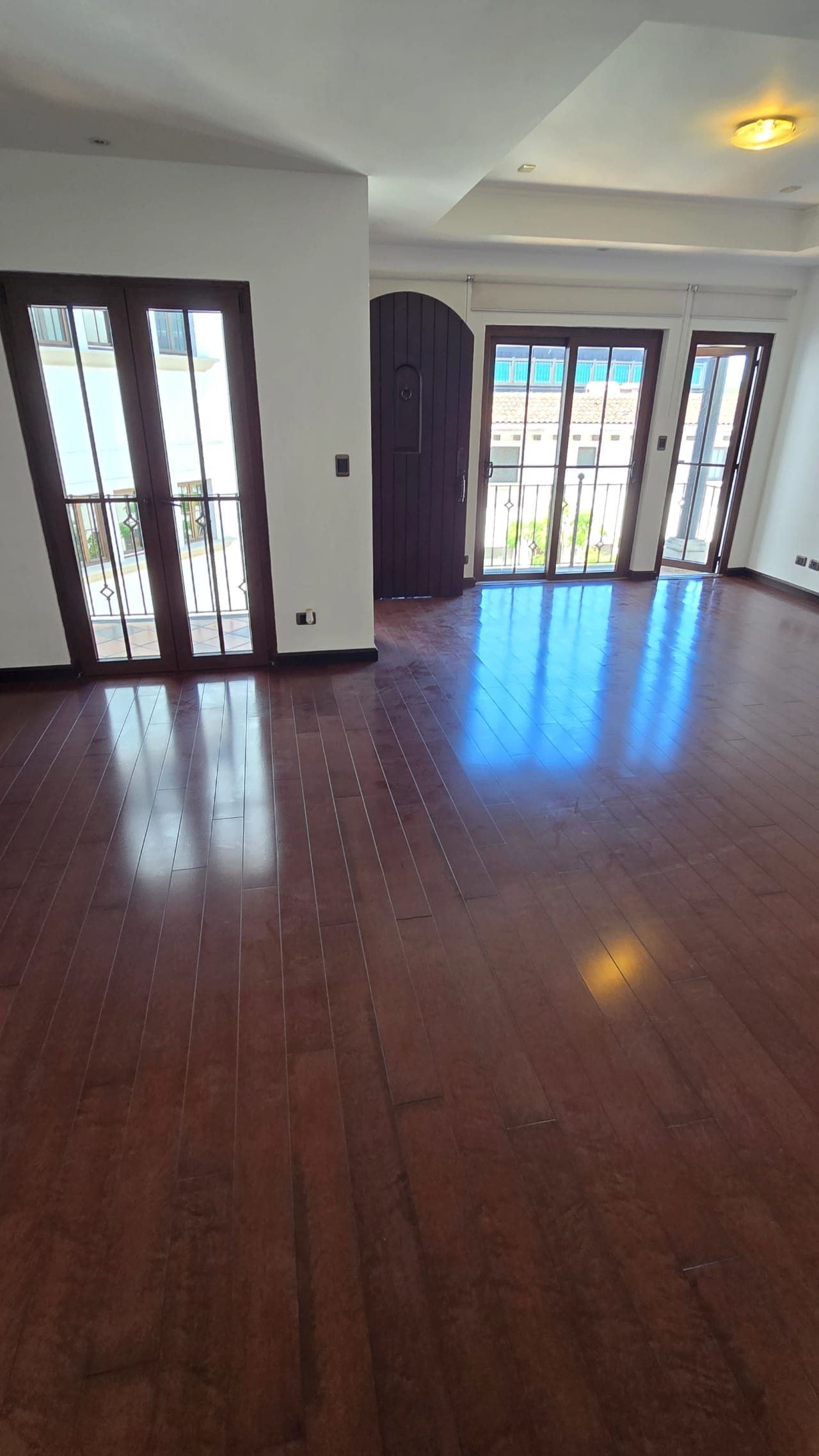 Exclusivo apartamento en Durian Cayalá, 3 dormitorios — Apartamento en Alquiler en Castaños Cayalá, Zona 16, Guatemala, Ciudad — foto 2 de 10