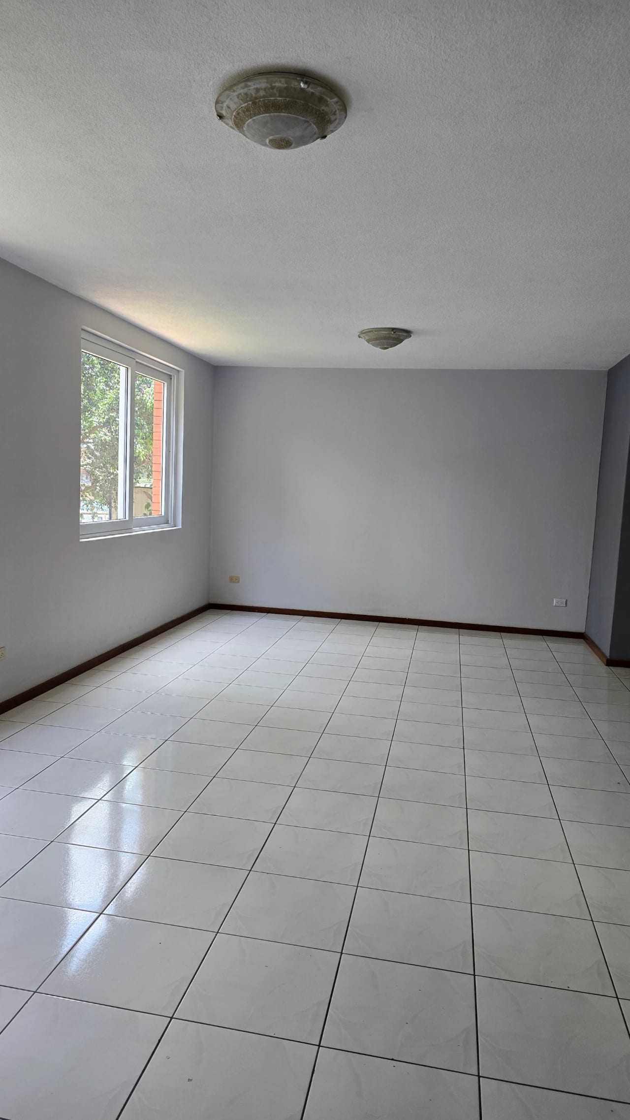 zona 13 - Apartamentos remodelados, tipo townhouse — Apartamento en Alquiler en Zona 13, Guatemala, Ciudad — foto 6 de 8