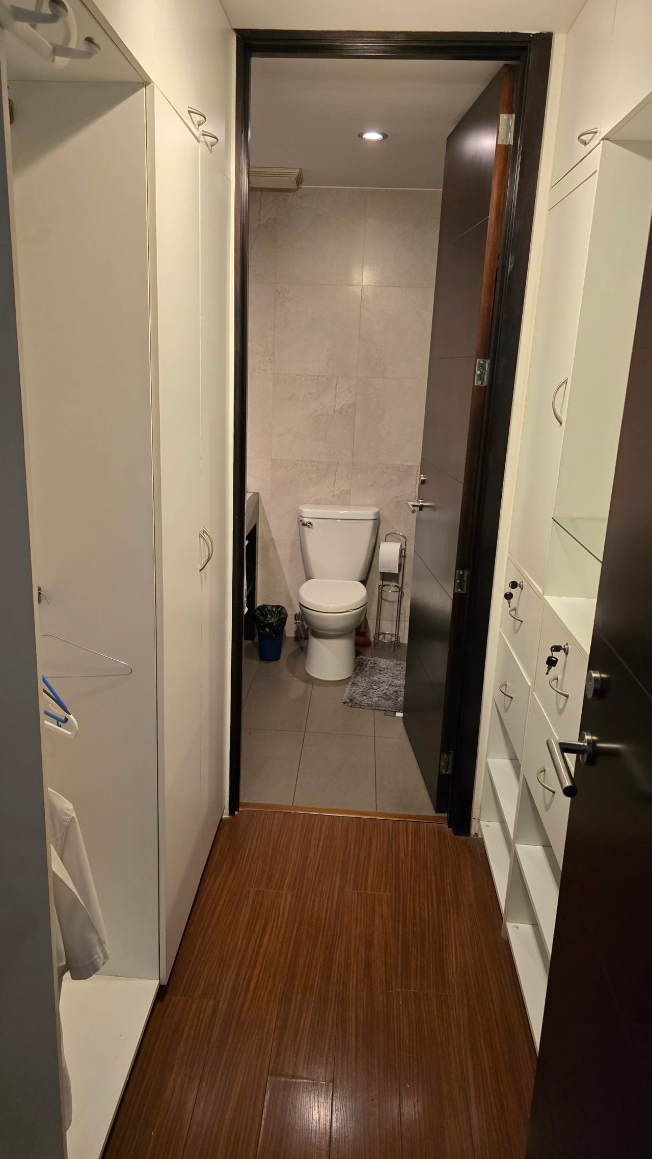 Precioso apartamento amueblado en alquiler Dos dormitorios — Apartamento en Alquiler en 19-10, Zona 10, Guatemala, Ciudad — foto 5 de 6