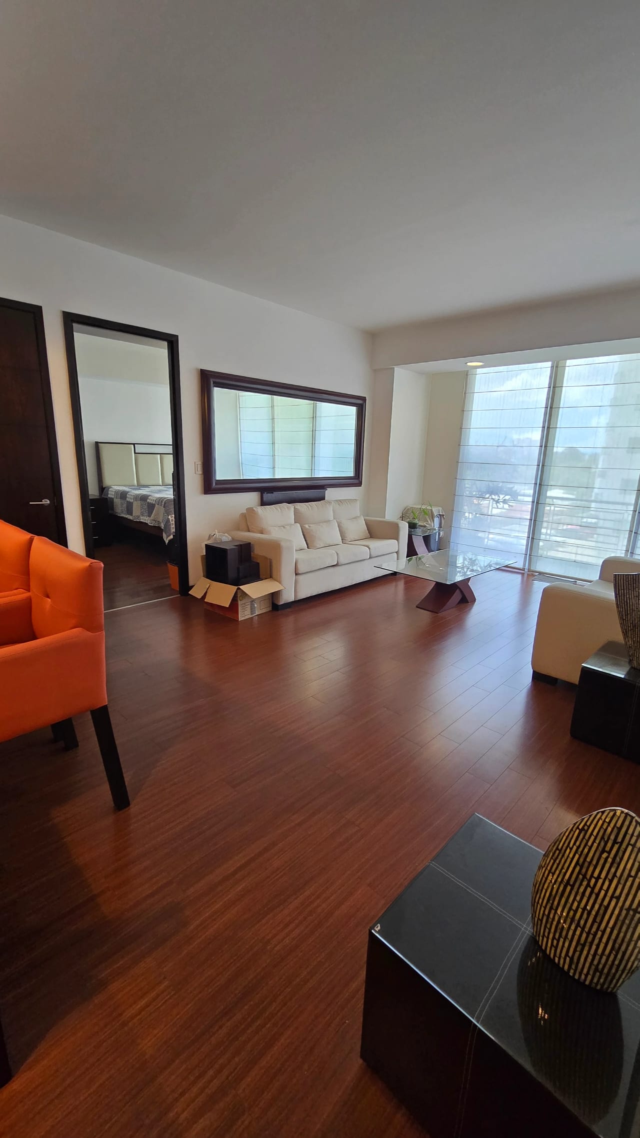 Precioso apartamento amueblado en alquiler Dos dormitorios — Apartamento en Alquiler en 19-10, Zona 10, Guatemala, Ciudad — foto 6 de 6