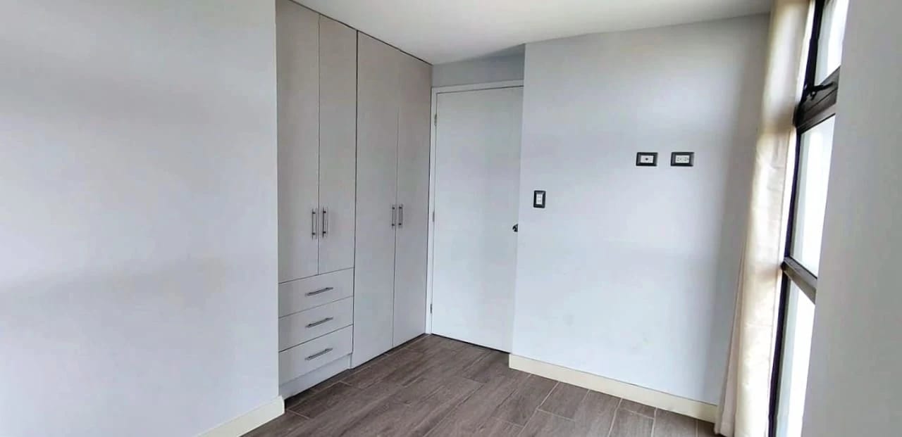 Apartamento en Renta Zona 11 cod. CA36677 — Apartamento en Alquiler en Zona 10, Guatemala, Ciudad — foto 3 de 6