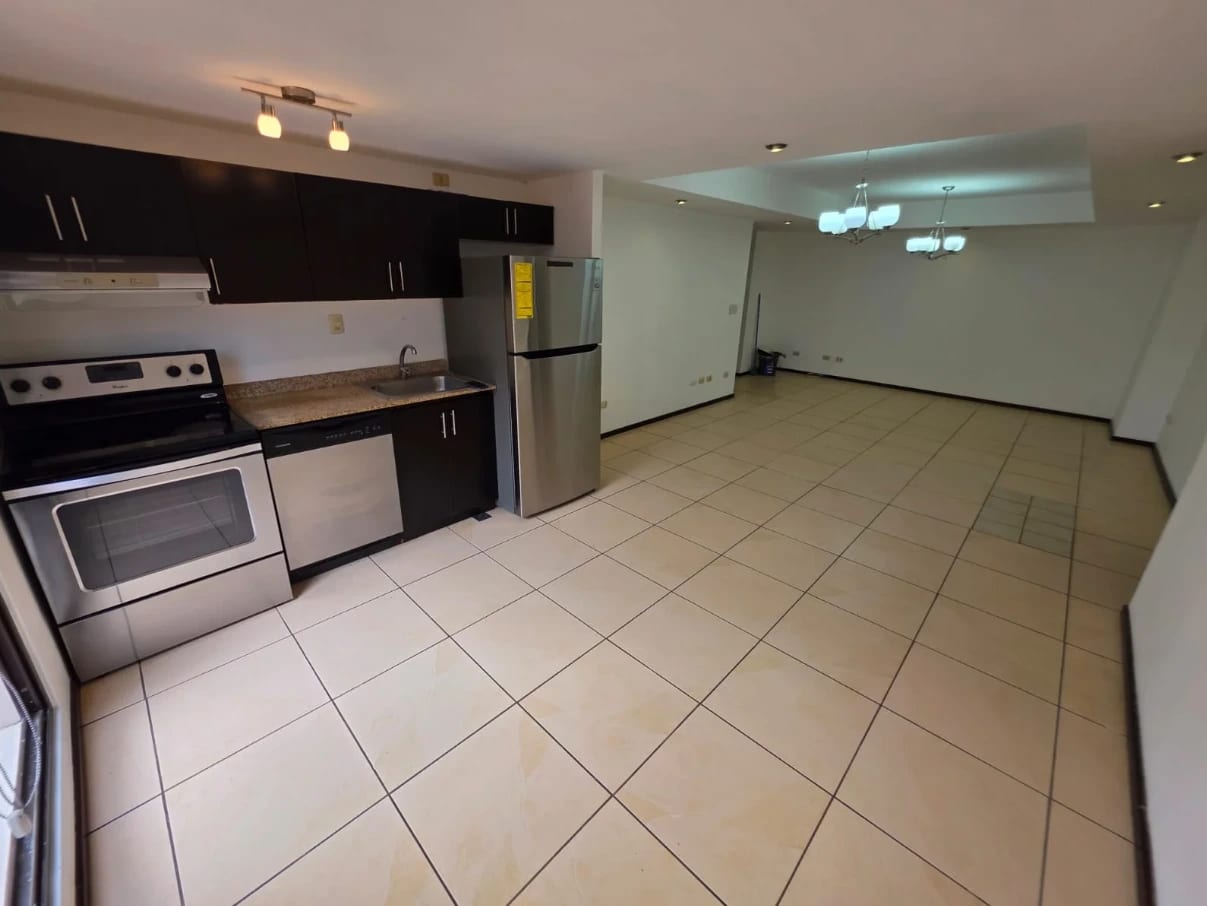 Apartamento en Renta Zona 10 COD.CA36718 — Apartamento en Alquiler en Zona 10, Guatemala, Ciudad — foto 2 de 9