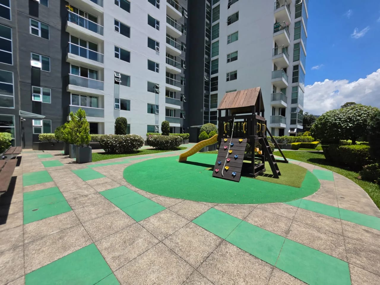 Apartamento en Renta Zona 14 codigo.DA36929 — Apartamento en Alquiler en Zona 14, Guatemala, Ciudad — foto 14 de 17