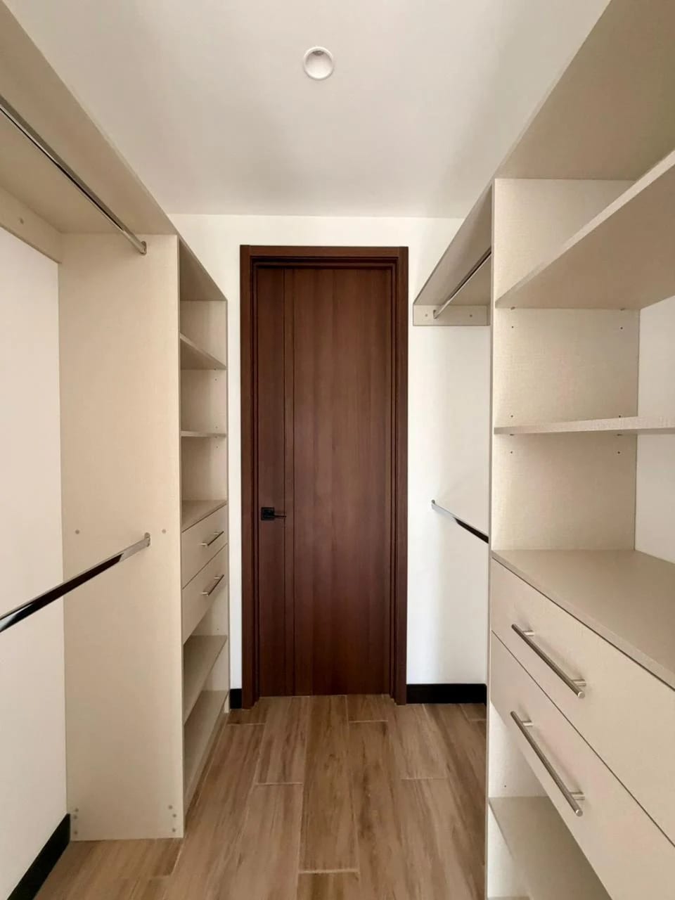Apartamento en Renta Zona 13 codigo.CA36941 — Apartamento en Alquiler en Zona 13, Guatemala, Ciudad — foto 12 de 13