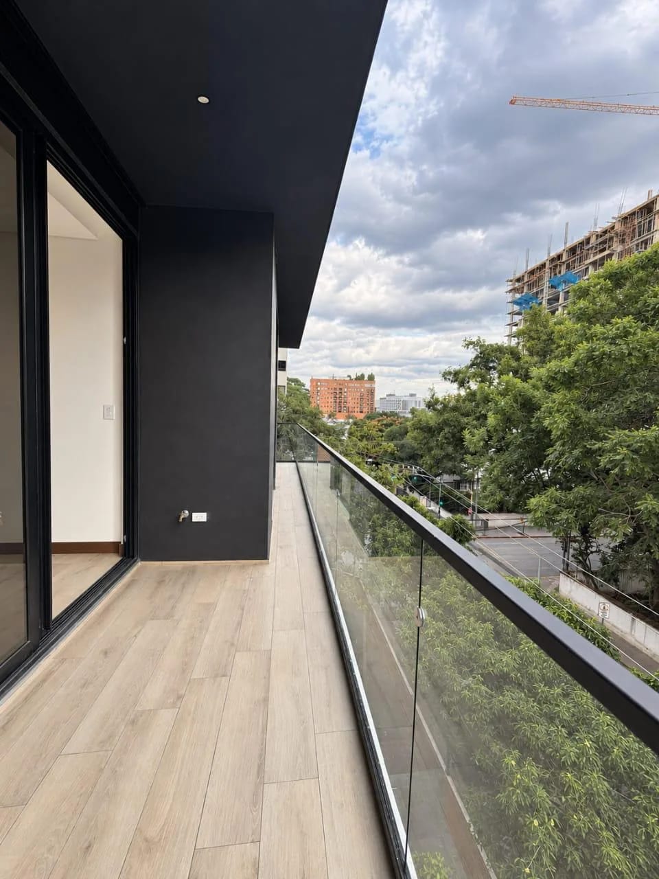 Apartamento en Renta Zona 10 codigo. CA36977 — Apartamento en Alquiler en Zona 10, Guatemala, Ciudad — foto 10 de 11