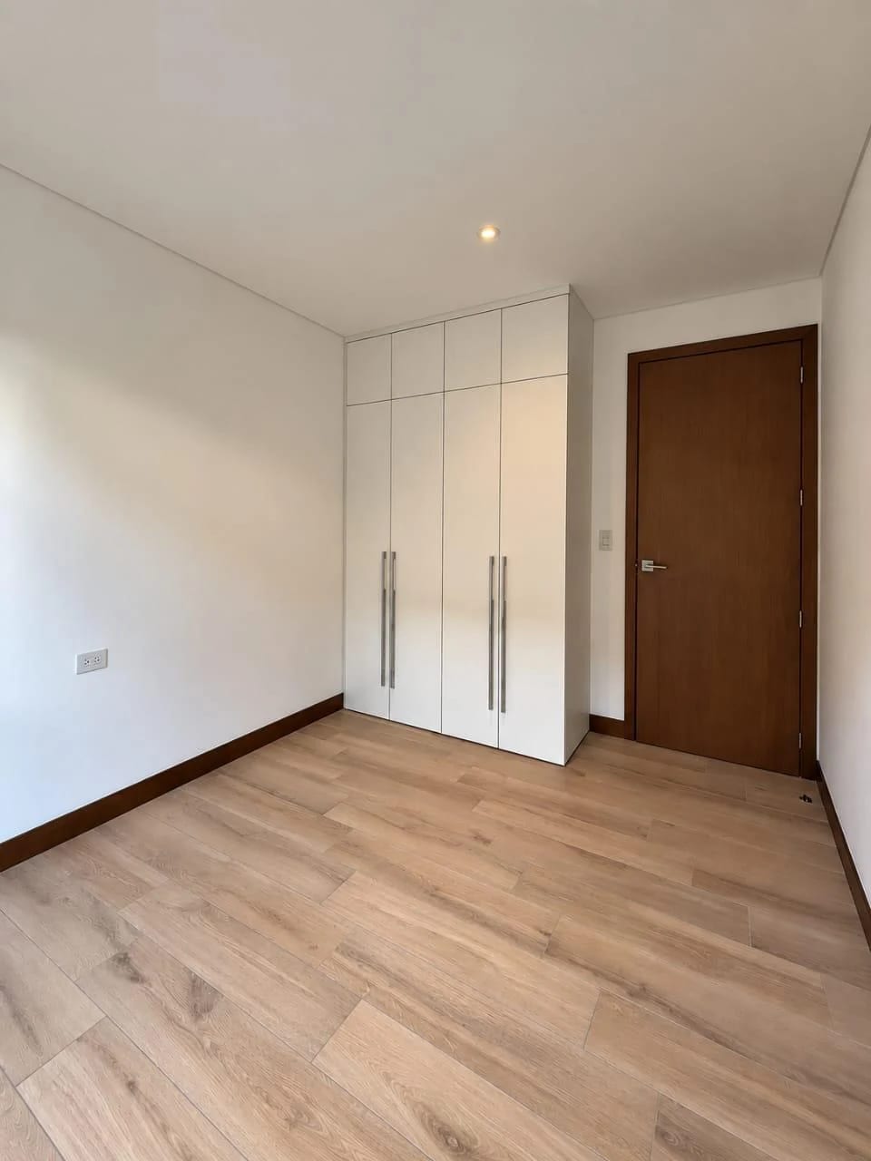 Apartamento en Renta Zona 10 codigo. CA36977 — Apartamento en Alquiler en Zona 10, Guatemala, Ciudad — foto 7 de 11