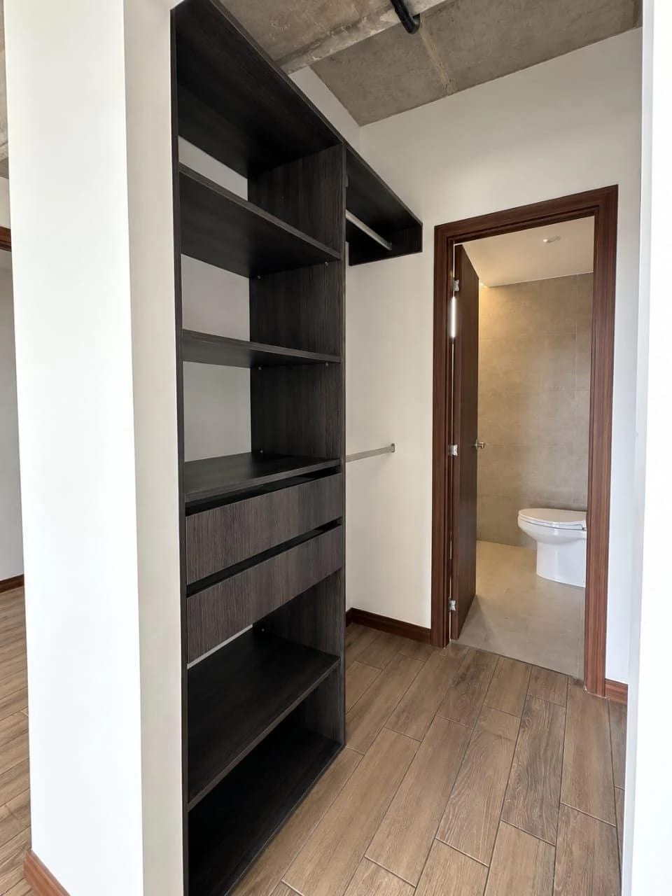 Apartamento en Renta Zona 4 cod. CA37061 — Apartamento en Alquiler en Zona 4, Guatemala, Ciudad — foto 9 de 12