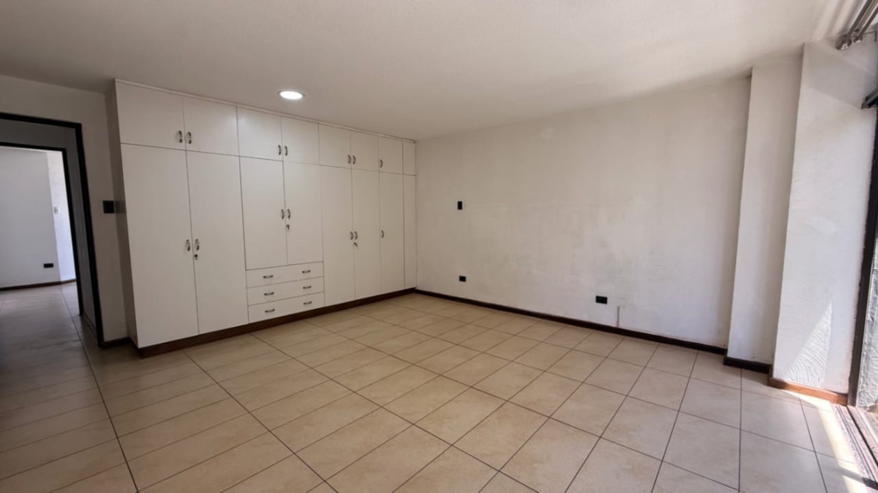 Apartamento en Zona 15 — Apartamento en Alquiler en Zona 15, Guatemala, Ciudad — foto 13 de 15
