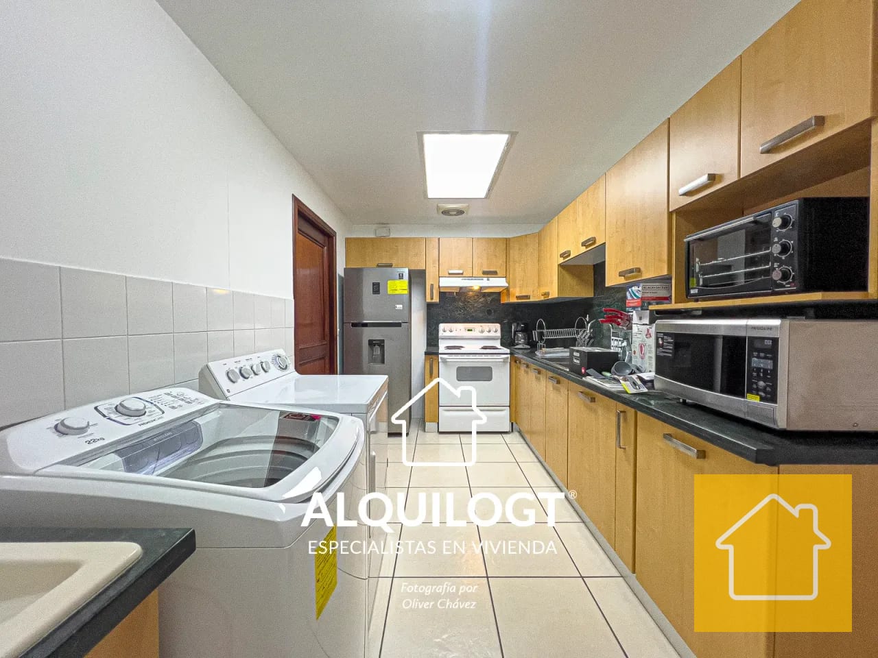 Apartamento Amueblado Cerca de los Próceres y Diagonal 6 — Apartamento en Alquiler en Altos de Santa Clara, Zona 10, Guatemala, Ciudad — foto 15 de 17