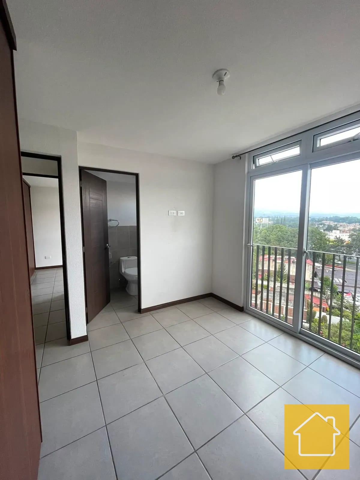 Apartamento Céntrico en Mixco Edificio Akari para Renta Inmediata — Apartamento en Alquiler en Akari, Zona 2 Mixco, Guatemala, Ciudad — foto 3 de 16