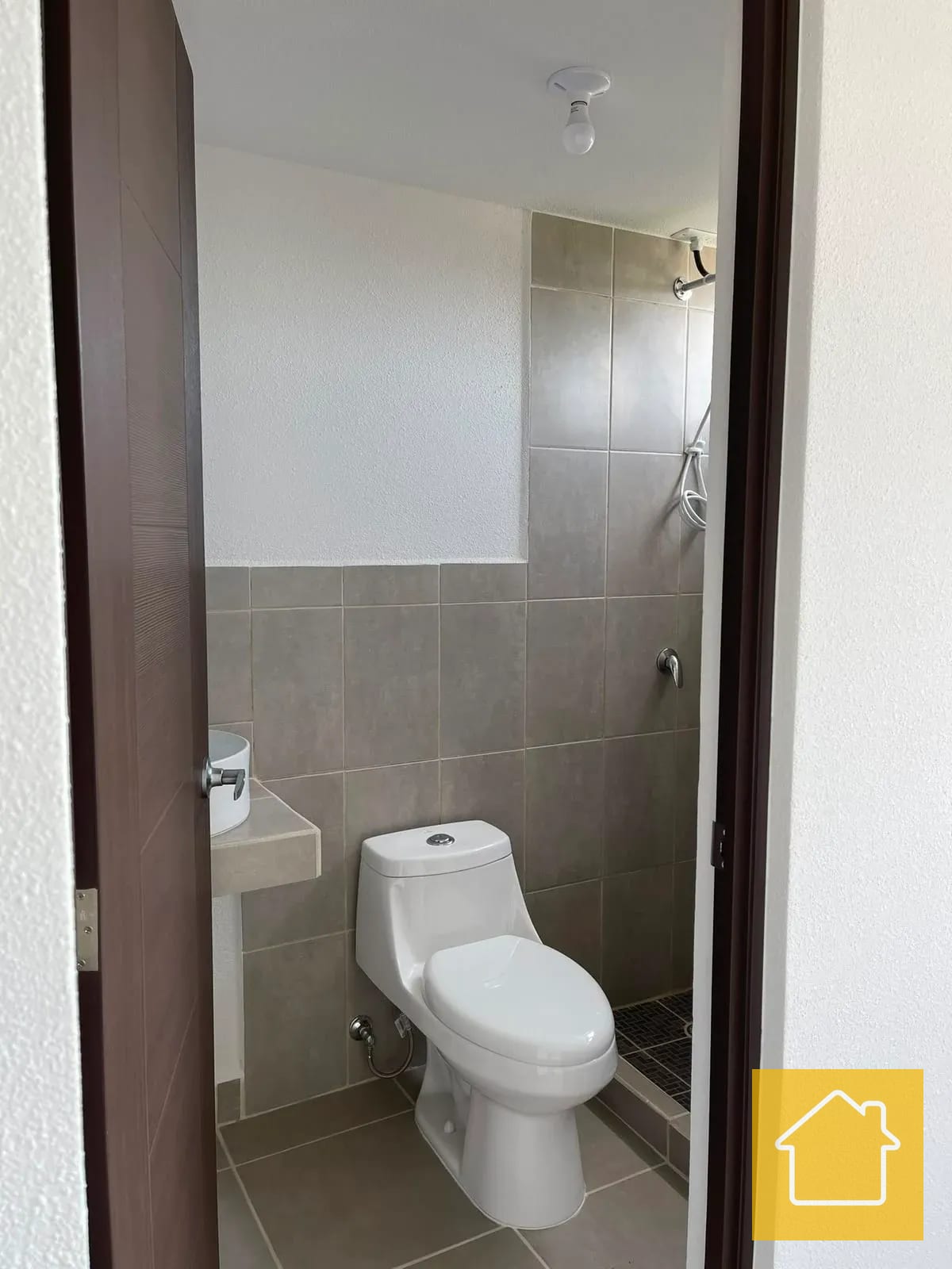 Apartamento Céntrico en Mixco Edificio Akari para Renta Inmediata — Apartamento en Alquiler en Akari, Zona 2 Mixco, Guatemala, Ciudad — foto 16 de 16