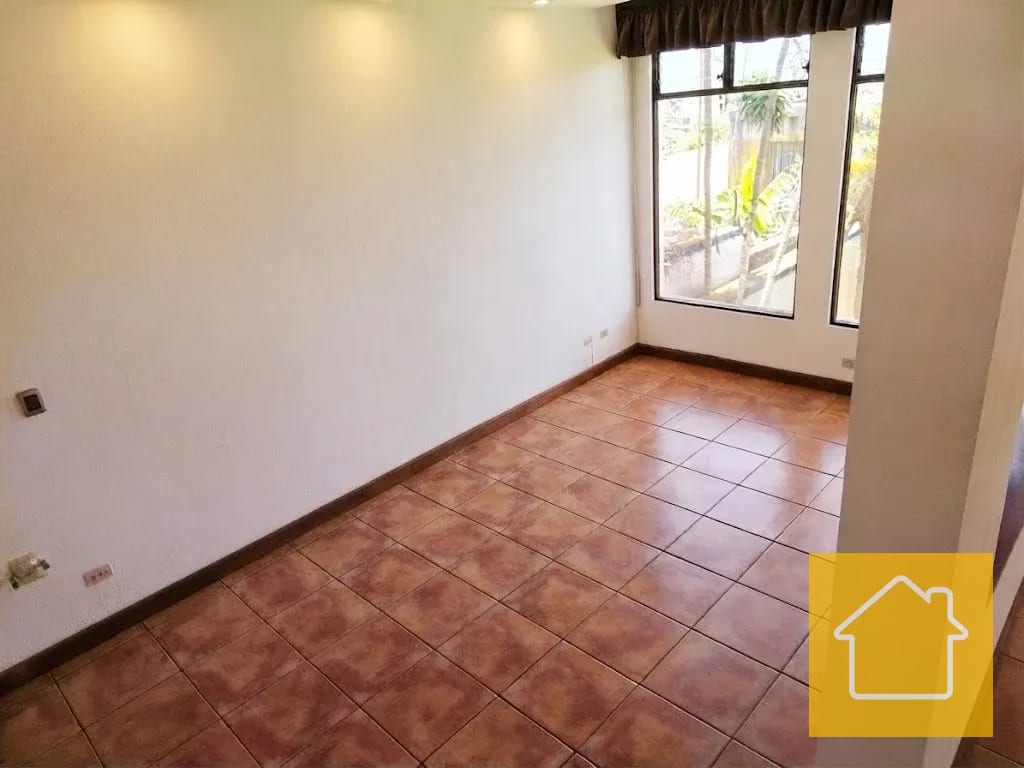 Casa Disponible en Renta en San Cristobal — Apartamento en Venta en Prados de San Cristóbal, Zona 8 Mixco, Guatemala, Ciudad — foto 13 de 15