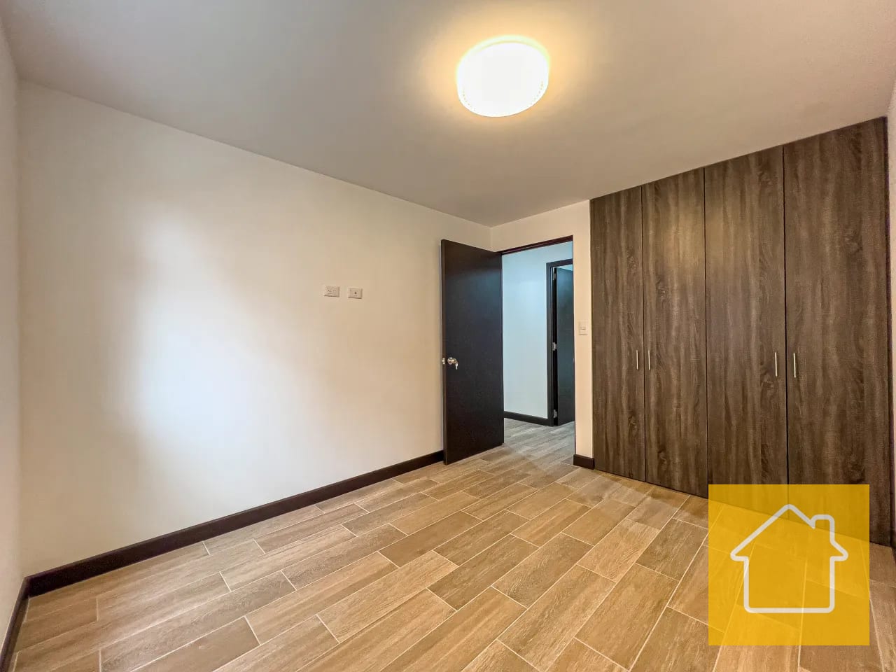 Apto Disponible en Petápolis Zona 12 Cerca de la Usac Renta Inmediata — Apartamento en Alquiler en Petápolis, Zona 12, Guatemala, Ciudad — foto 10 de 17