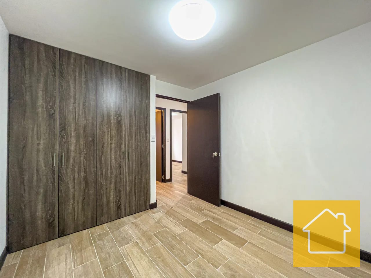 Apto Disponible en Petápolis Zona 12 Cerca de la Usac Renta Inmediata — Apartamento en Alquiler en Petápolis, Zona 12, Guatemala, Ciudad — foto 11 de 17