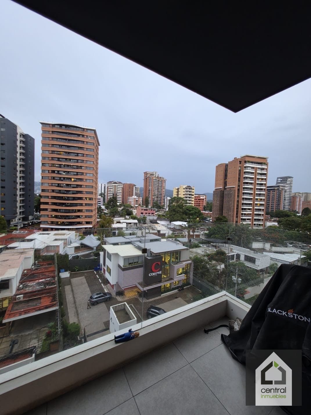Apartamento en venta, Edificio Vistana — Apartamento en Venta en Vistana, Zona 14, Guatemala, Ciudad — foto 5 de 16