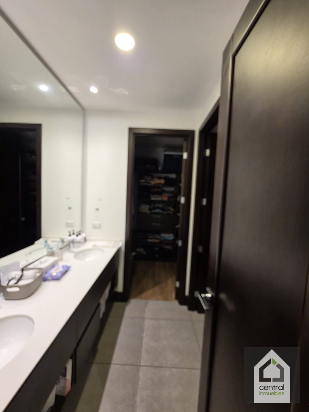 Apartamento en venta, Edificio Vistana — Apartamento en Venta en Vistana, Zona 14, Guatemala, Ciudad — foto 12 de 16
