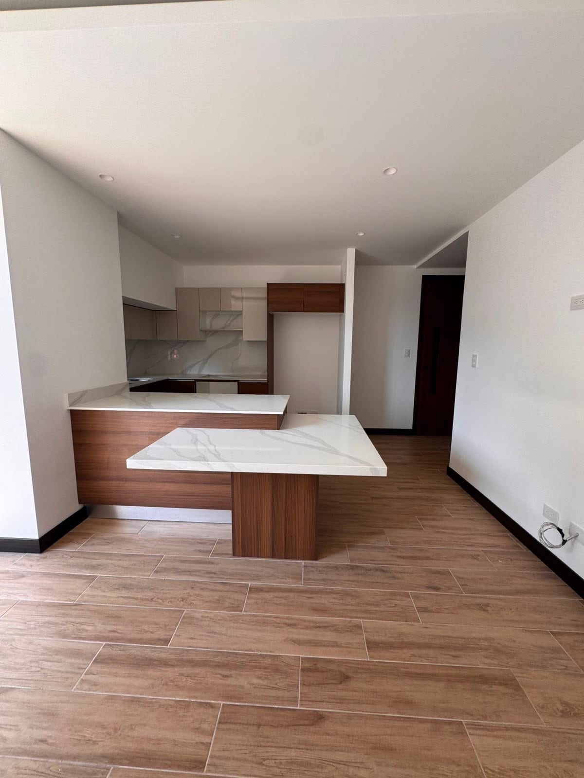 Apartamento en Renta Abitare Americas Zona 13 — Apartamento en Alquiler en Altaire, Zona 13, Guatemala, Ciudad — foto 4 de 17