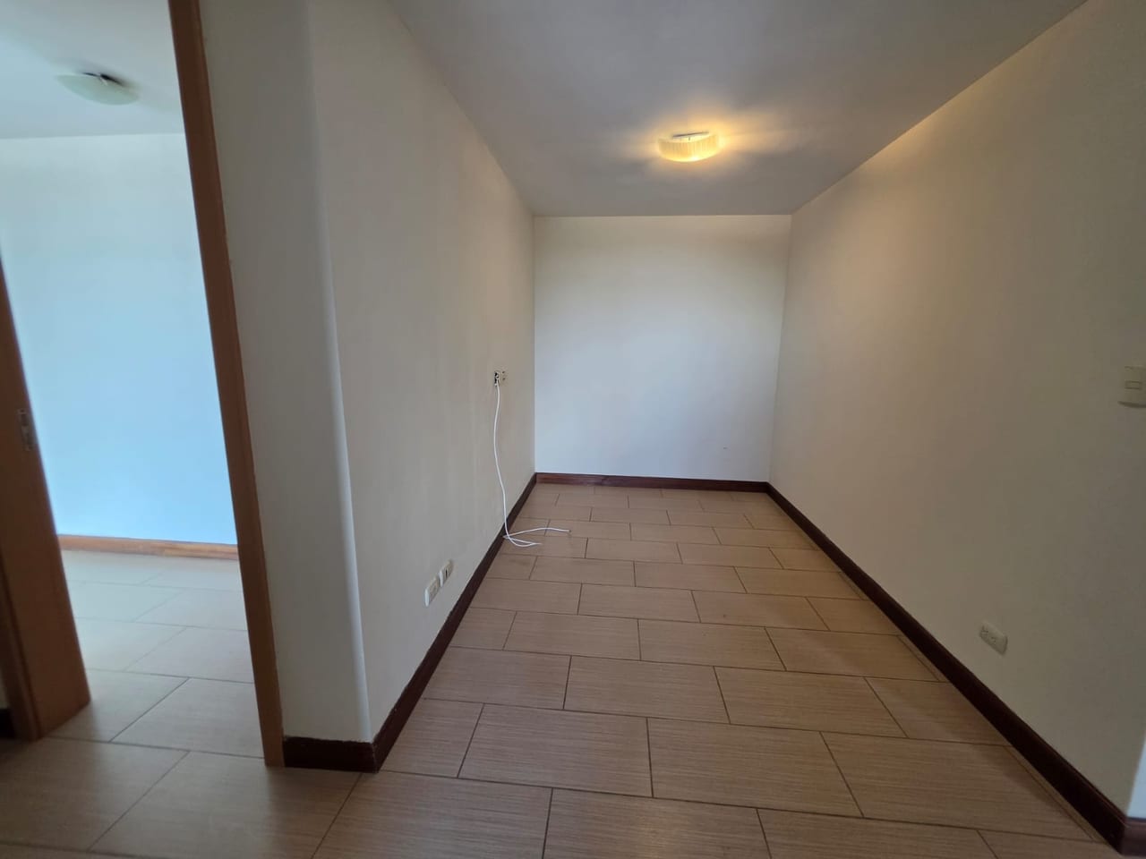Apartamento en Renta - Condado La Villa Zona 14 — Apartamento en Alquiler en Condado La Villa, Zona 14, Guatemala, Ciudad — foto 2 de 17