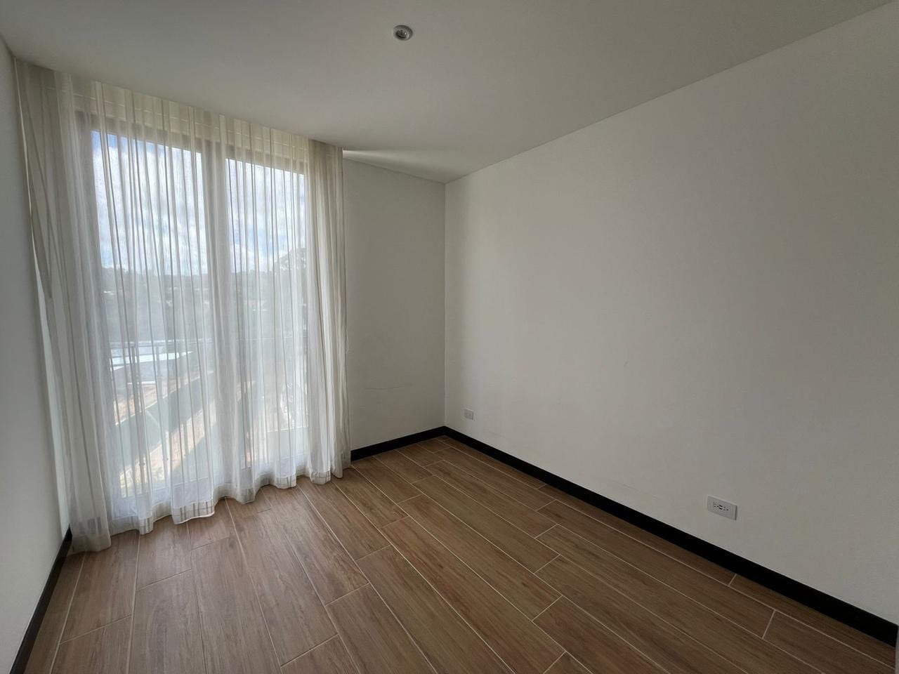 Apartamento en Renta | Lirios 3, Cayalá – Zona 16 — Apartamento en Alquiler en Lirios de Cayalá III, Zona 16, Guatemala, Ciudad — foto 8 de 17
