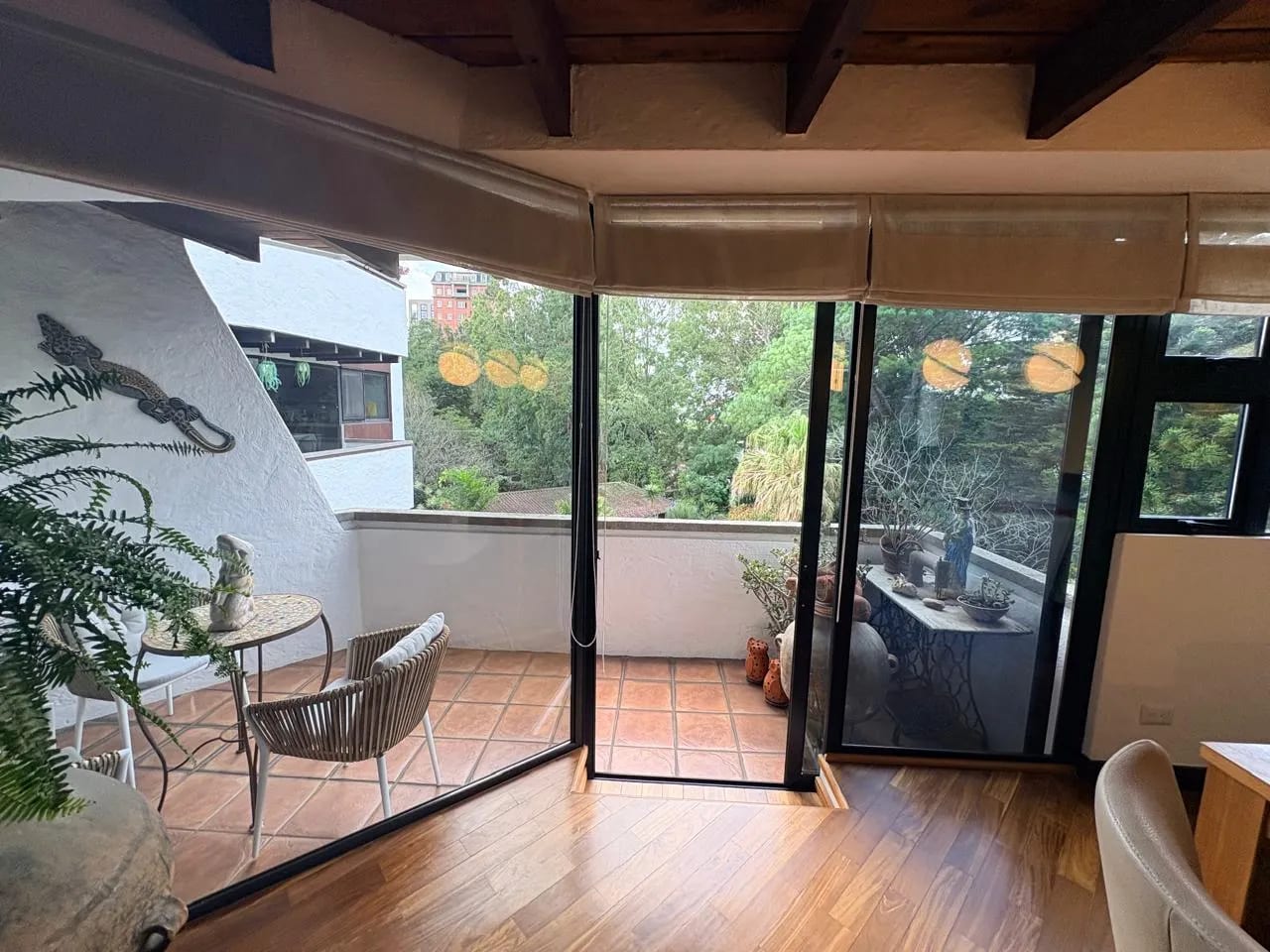 Apartamento amplio recién remodelado en Zona 15, VH 1 — Apartamento en Venta en Vista Hermosa I, Zona 15, Guatemala, Ciudad — foto 2 de 12