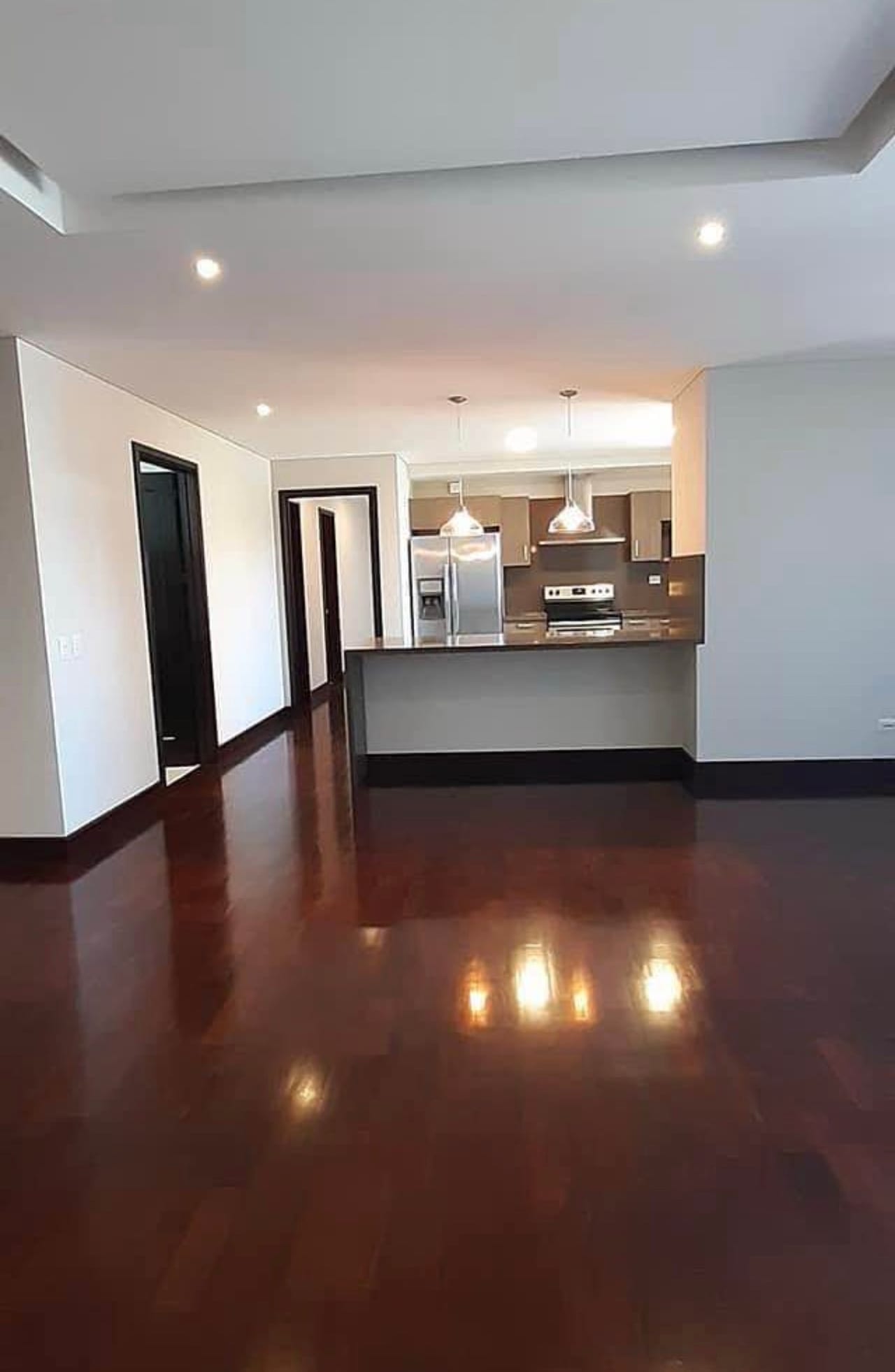 Venta de apartamento en zona 14 — Apartamento en Venta en Zona 14, Guatemala, Ciudad — foto 3 de 5