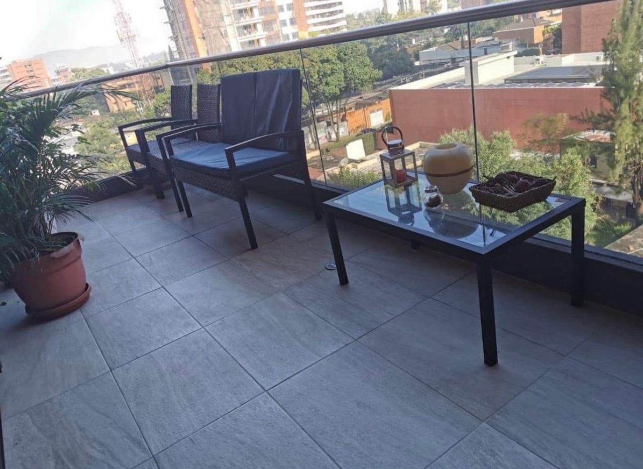 Venta de apartamento en zona 14 — Apartamento en Venta en Zona 14, Guatemala, Ciudad — foto 4 de 5