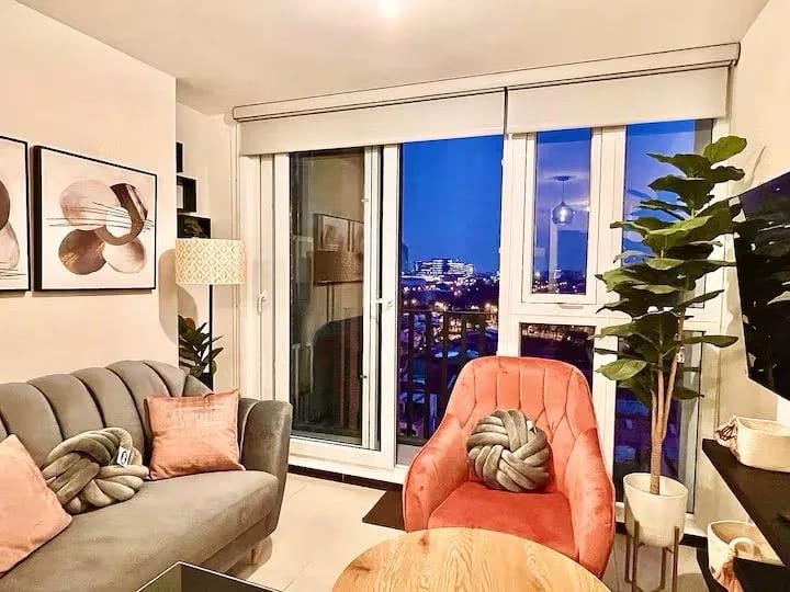 Lindo apartamento de 2 habitaciones, amueblado en venta en zona 11 — Apartamento en Venta en Parque San Jorge, Zona 11, Guatemala, Ciudad — foto 2 de 10