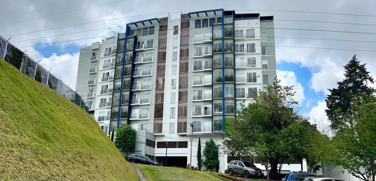 Apartamento en renta – Edificio Destiny — Apartamento en Alquiler en Carretera a El Salvador, Guatemala, Ciudad — foto 1 de 17