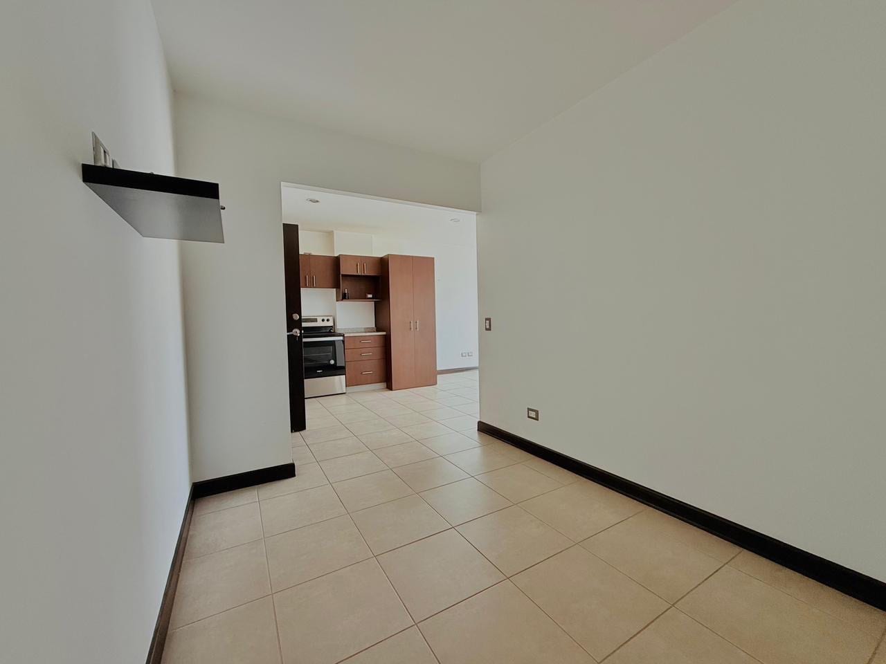 Apartamento en venta CAES — Apartamento en Venta en Carretera a El Salvador, Guatemala, Ciudad — foto 4 de 16