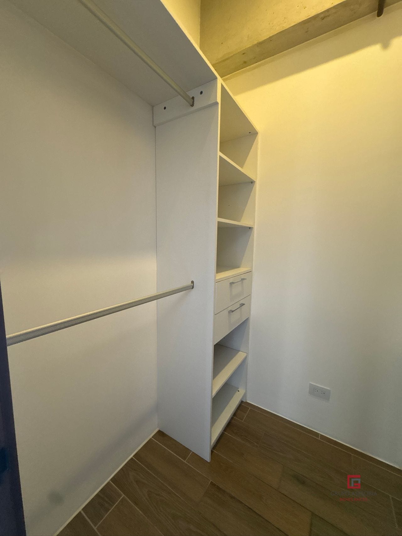 Ubicación privilegiada Apartamento en venta zona 4 — Apartamento en Venta en Séptimo, Zona 4, Guatemala, Ciudad — foto 7 de 16