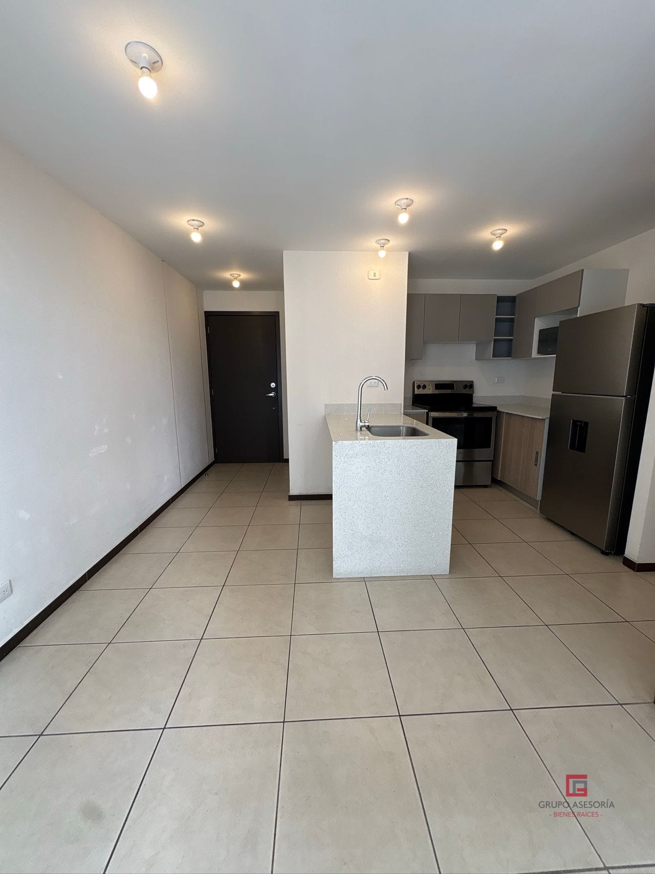 Apartamento en renta Parque San Jorge zona 11 — Apartamento en Alquiler en Parque San Jorge, Zona 11, Guatemala, Ciudad — foto 3 de 11