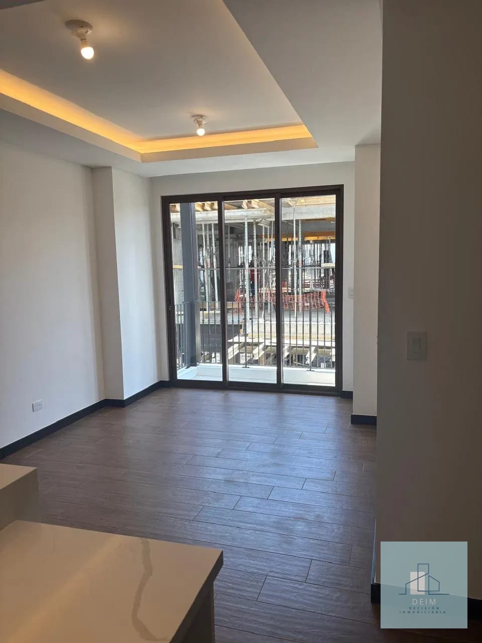 Apartamento en renta Lirios 4 — Apartamento en Alquiler en Lirios de Cayalá IV, Zona 16, Guatemala, Ciudad — foto 4 de 13