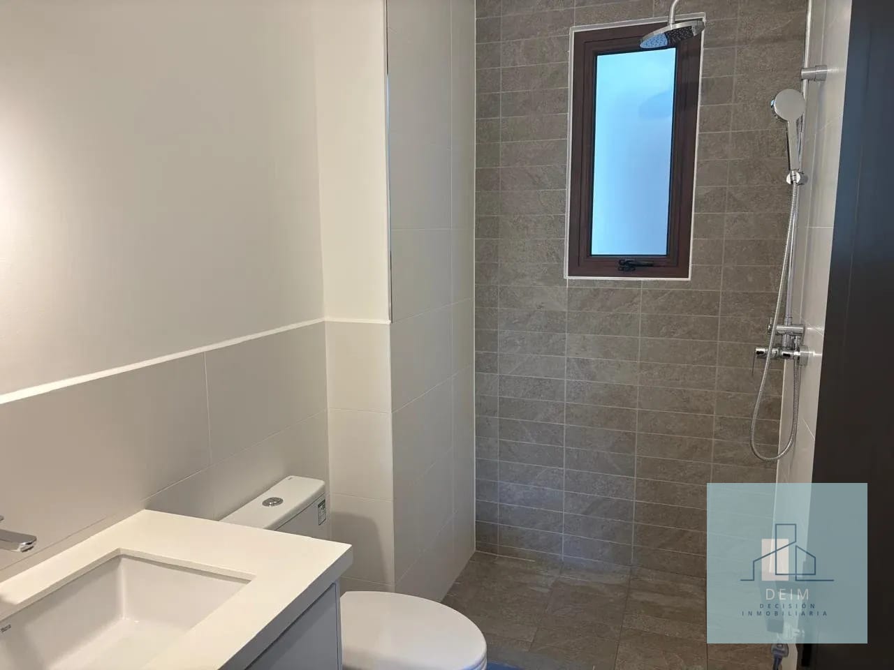 Apartamento en renta Lirios 4 — Apartamento en Alquiler en Lirios de Cayalá IV, Zona 16, Guatemala, Ciudad — foto 6 de 13