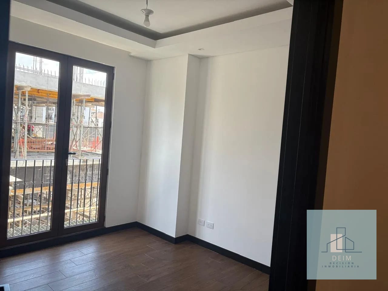 Apartamento en renta Lirios 4 — Apartamento en Alquiler en Lirios de Cayalá IV, Zona 16, Guatemala, Ciudad — foto 11 de 13