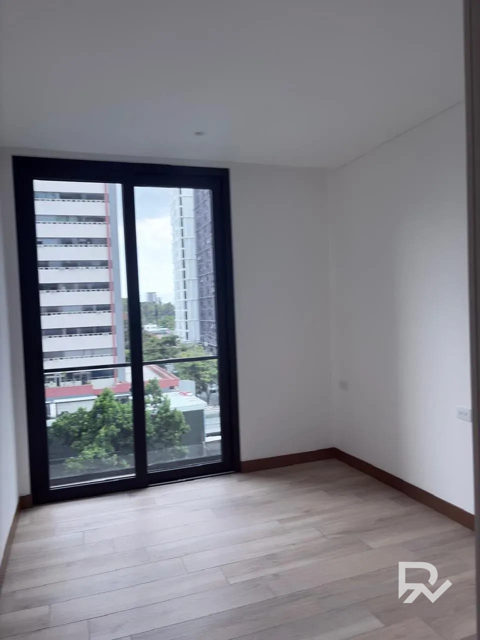Apartamento en Renta | Ferre Diez – Zona 10 — Apartamento en Alquiler en Zona 10, Guatemala, Ciudad — foto 6 de 17