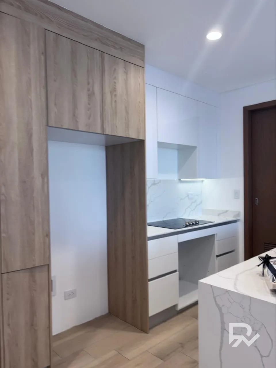 Apartamento en Renta | Ferre Diez – Zona 10 — Apartamento en Alquiler en Zona 10, Guatemala, Ciudad — foto 13 de 17