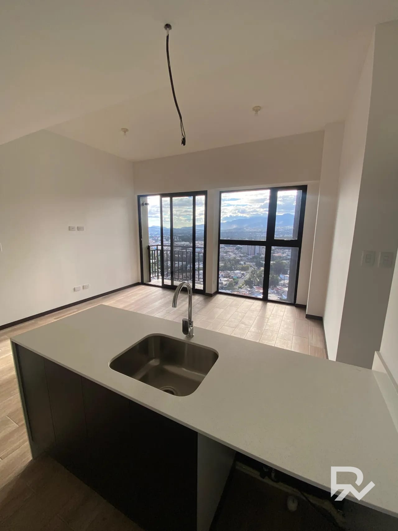 Apartamento nuevo en renta – Altaire, Zona 11 — Apartamento en Alquiler en Zona 11, Guatemala, Ciudad — foto 1 de 15