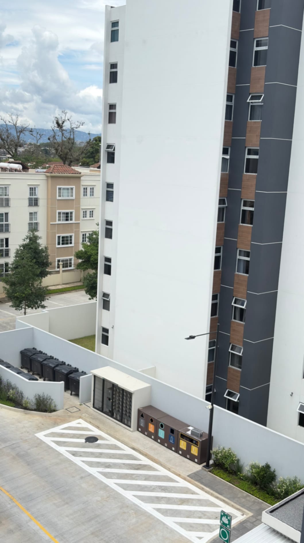 RENTA DE VILLA EN CONDADO NARANJO SERENA — Apartamento en Alquiler en Condado Naranjo, Zona 4 Mixco, Guatemala, Ciudad — foto 13 de 17