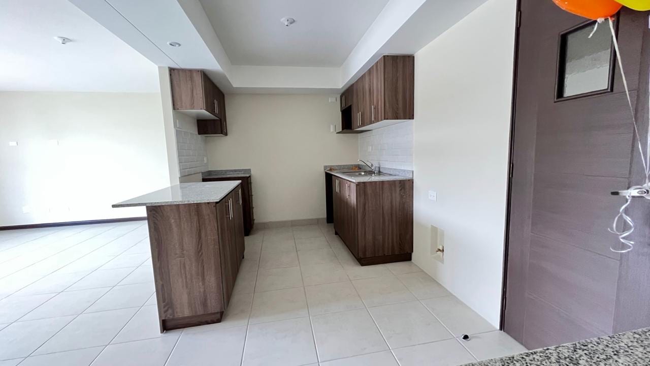 VENTA APARTAMENTO CONDADO NARANJO/ALEGRIA Z.4 MIXCO — Apartamento en Venta en Condado Naranjo, Zona 4 Mixco, Guatemala, Ciudad — foto 3 de 16