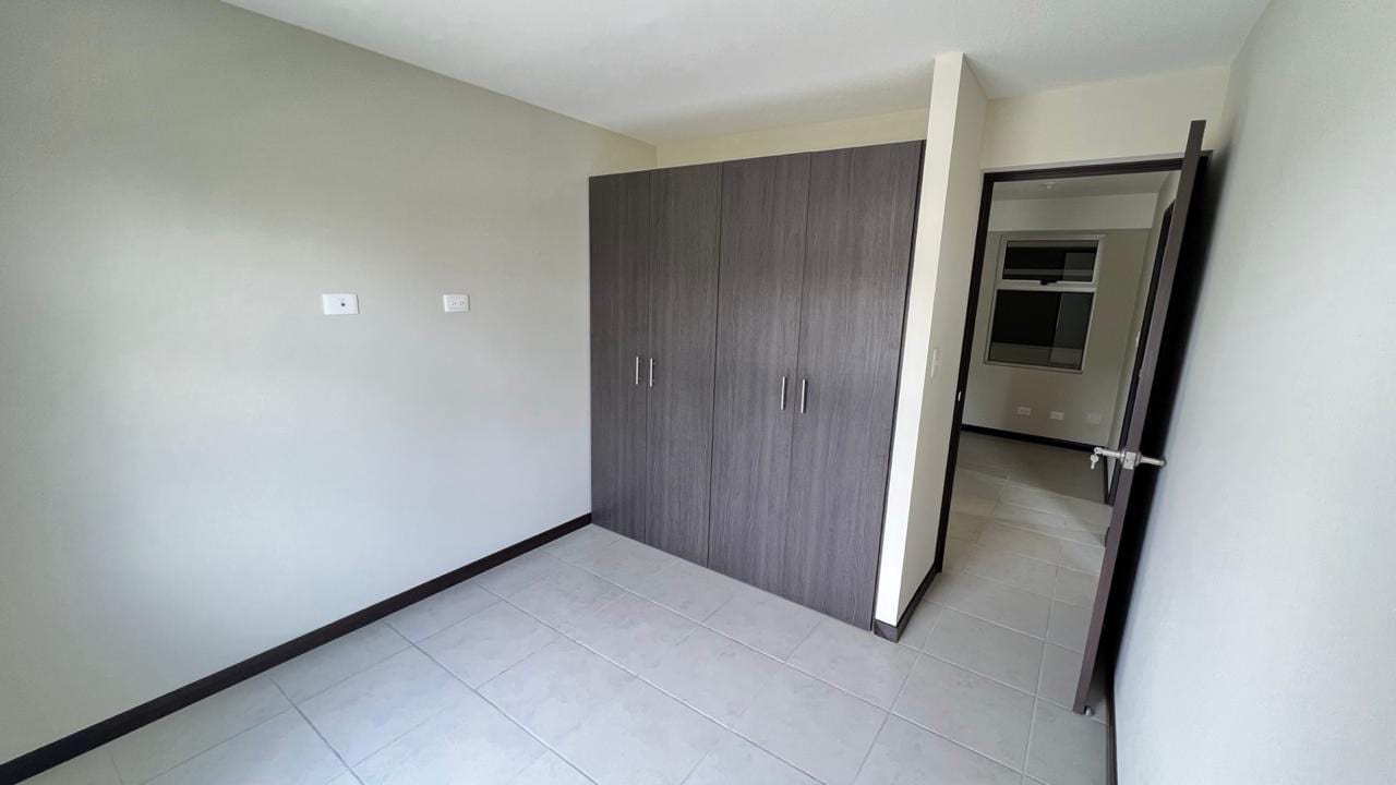 VENTA APARTAMENTO CONDADO NARANJO/ALEGRIA Z.4 MIXCO — Apartamento en Venta en Condado Naranjo, Zona 4 Mixco, Guatemala, Ciudad — foto 8 de 16